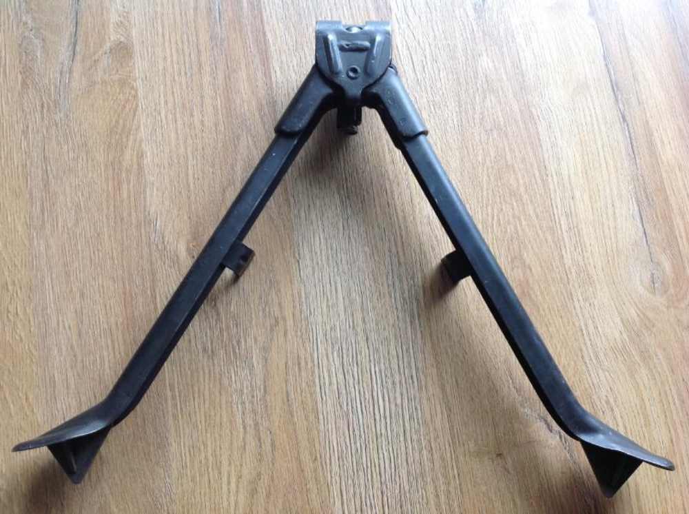 Post WWII MG 42 /53 Bi Pod-img-0