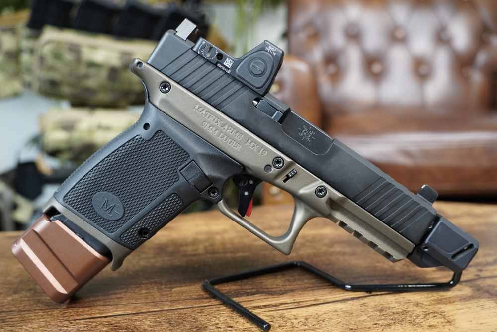 Matrix Arms MX 19 pistol 9mm with muzzle brake, Trijicon red dot -img-2