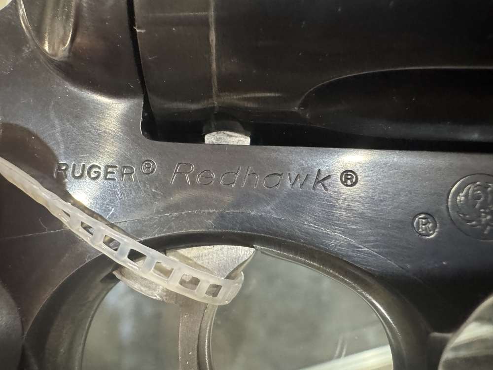 1985 production Ruger Redhawk in 44 Magnum!-img-1