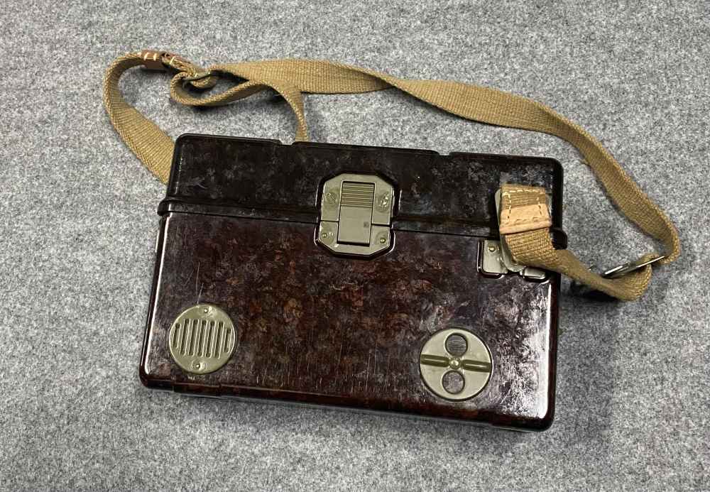 Czech TP-25 Field Phone Working Beautiful Condition Bakelite-img-0