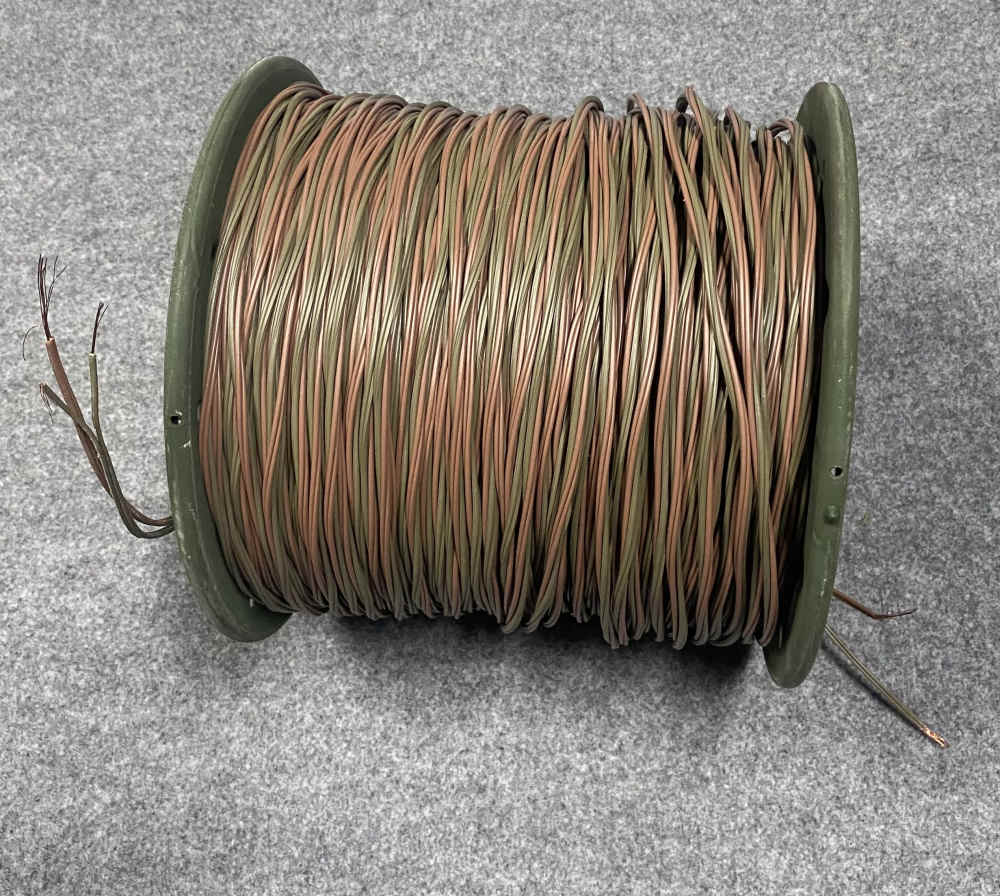 1000 Feet Radio Wire Military Surplus With Cable Spool Reel-img-1