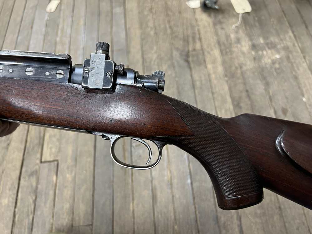 Winchester 70 super grade pre 64 1938 w Lyman 2.5x scope 24” 30-06 C&R-img-11