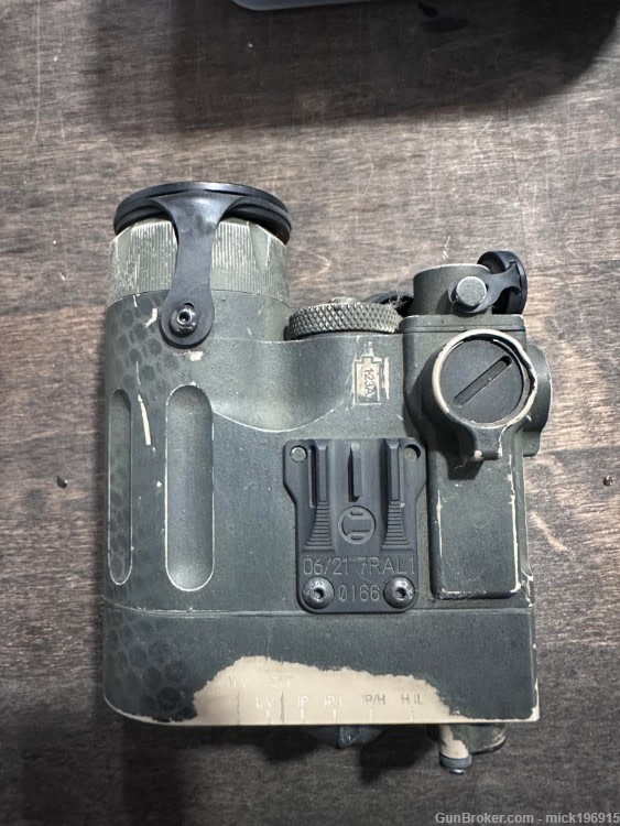 DBAL-D2 Class 1 IR laser LED QD mount Steiner Railscale LEAF -img-2