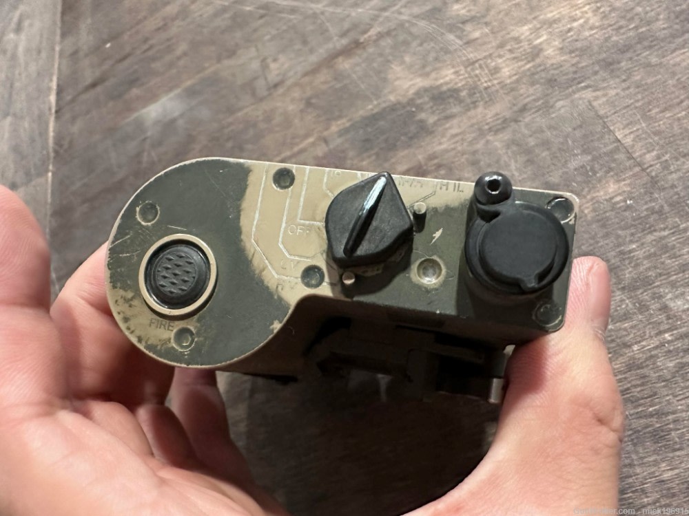 DBAL-D2 Class 1 IR laser LED QD mount Steiner Railscale LEAF -img-5