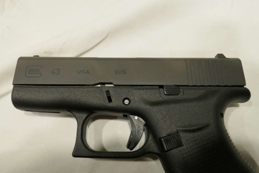 NIB Glock 43 9mm Pistol 3.4" (2) 6 rd  Black UI4350201-img-4