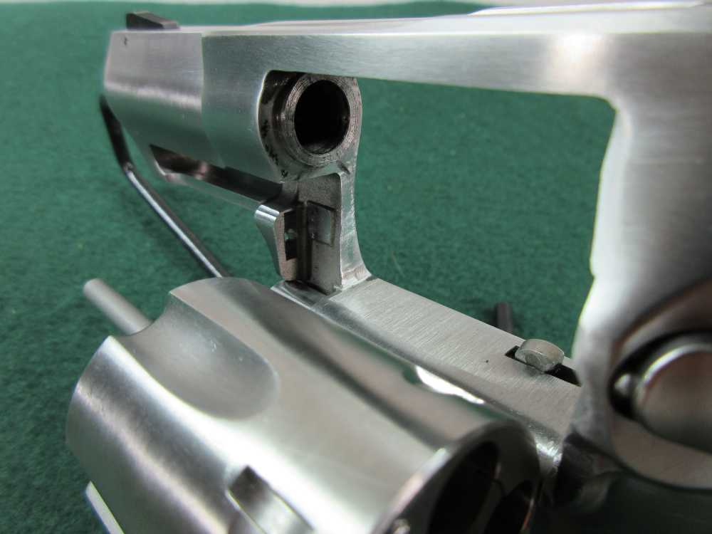 Ruger SP101 Revolver .357 mag-img-10