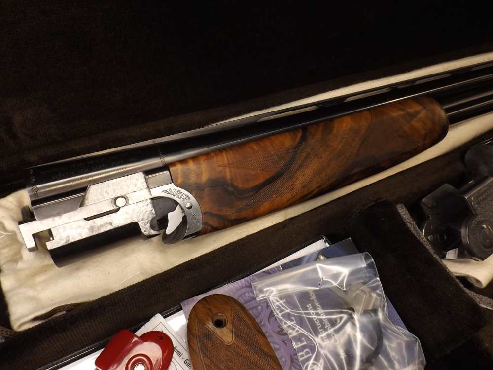 Beretta 687 EE LL Classic Deep Scroll (Game), 12 GA. 30" VR Shotgun w/Case-img-11