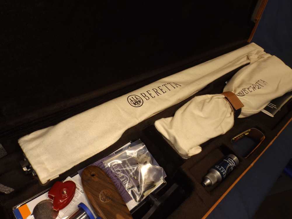 Beretta 687 EE LL Classic Deep Scroll (Game), 12 GA. 30" VR Shotgun w/Case-img-24