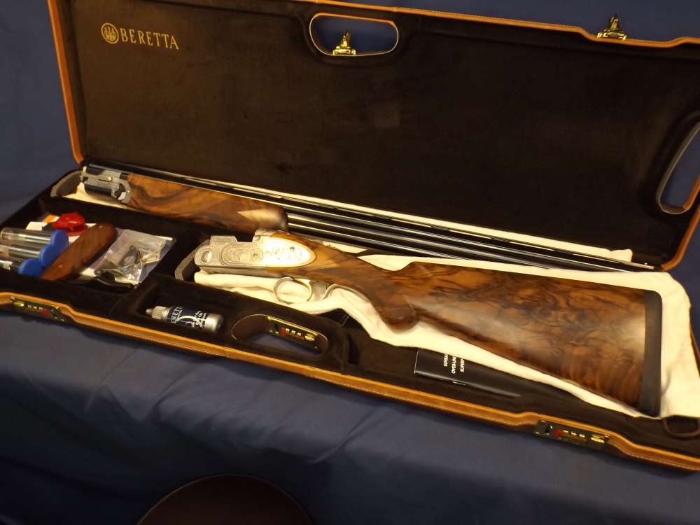 Beretta 687 EE LL Classic Deep Scroll (Game), 12 GA. 30" VR Shotgun w/Case-img-0