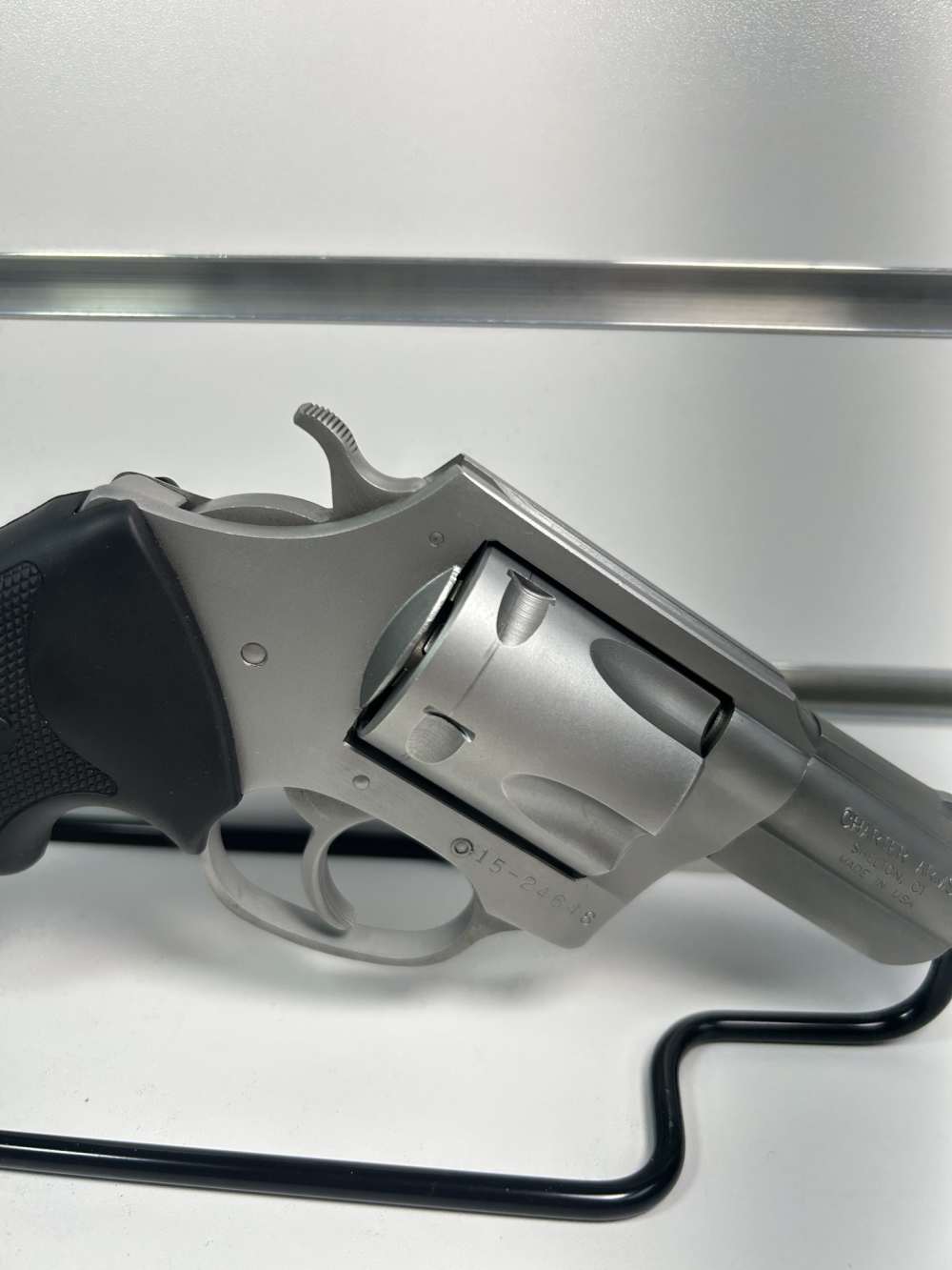 CHARTER ARMS PITBULL REVOVLER 40 S&W -img-6