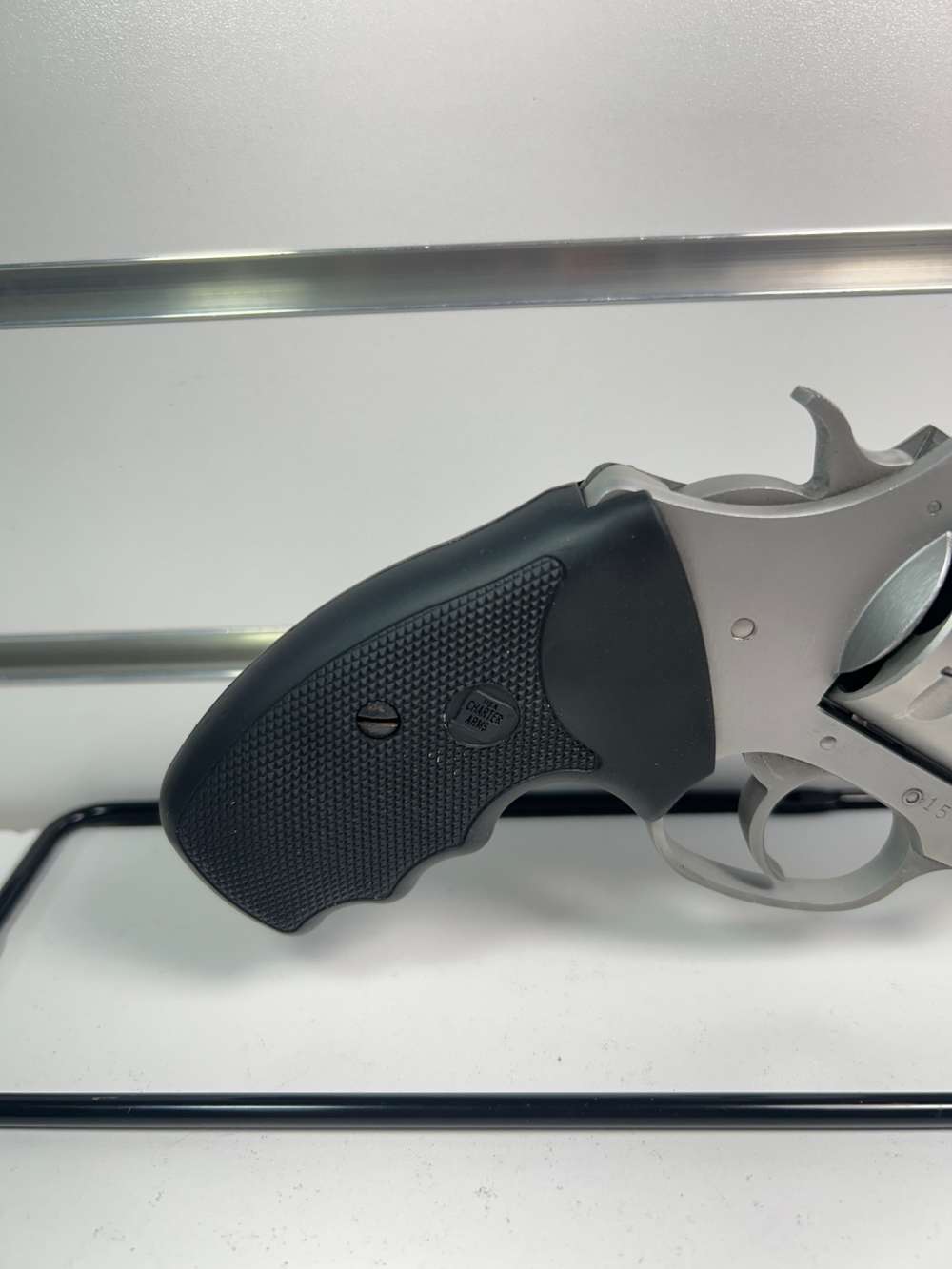 CHARTER ARMS PITBULL REVOVLER 40 S&W -img-7