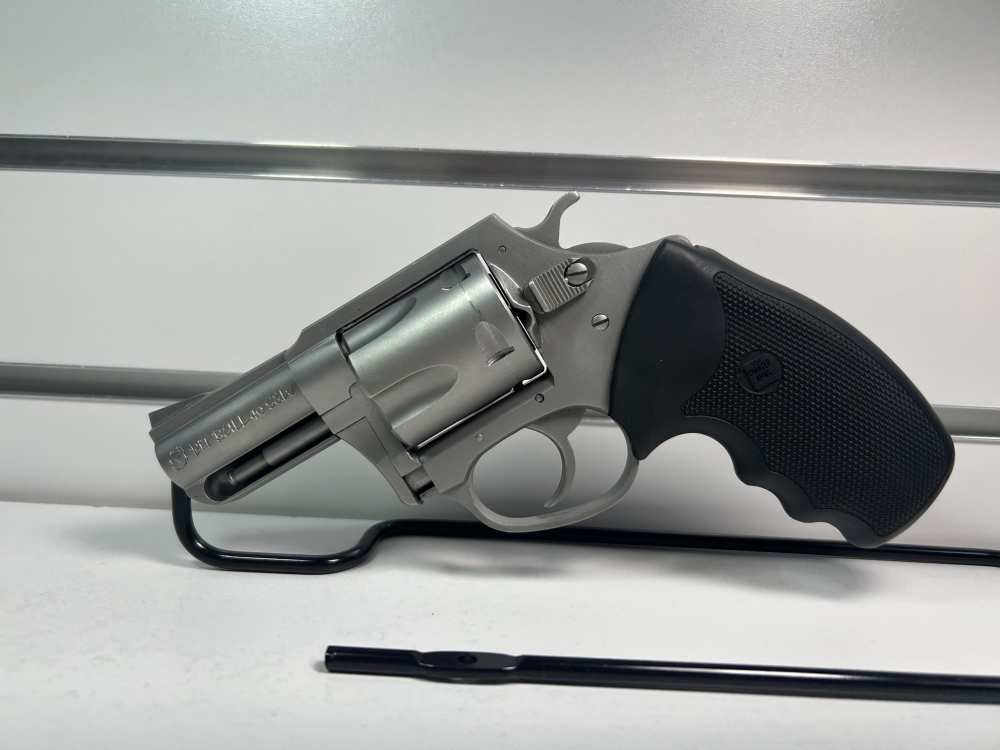 CHARTER ARMS PITBULL REVOVLER 40 S&W -img-2