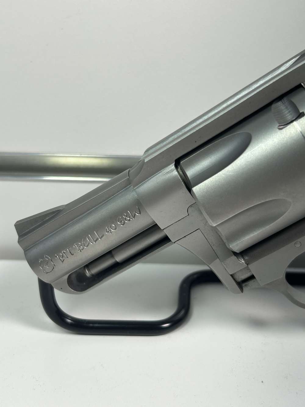 CHARTER ARMS PITBULL REVOVLER 40 S&W -img-9