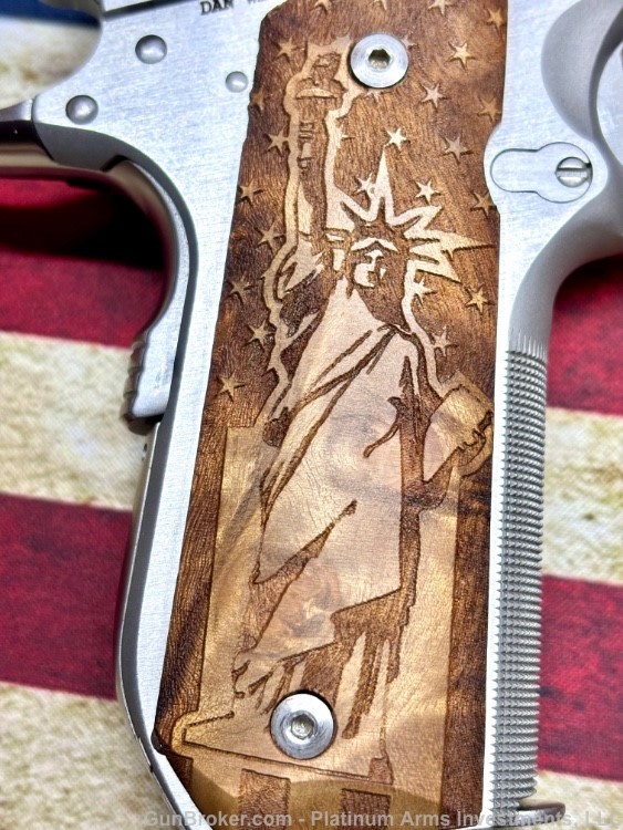Dan Wesson 10mm Custom 1911 President Trump American Themed 1 of a kind. -img-7