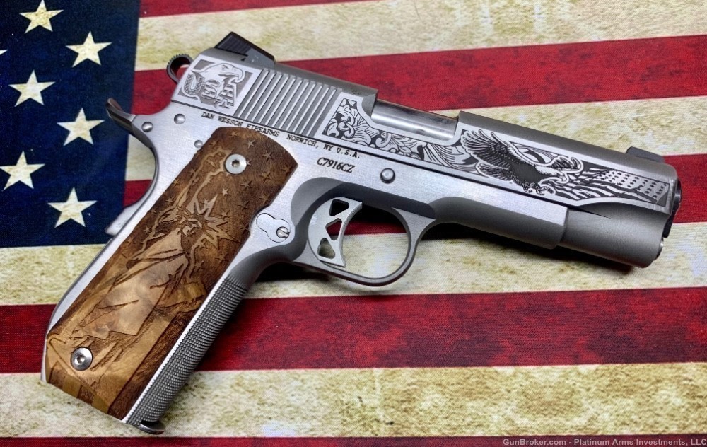 Dan Wesson 10mm Custom 1911 President Trump American Themed 1 of a kind. -img-1