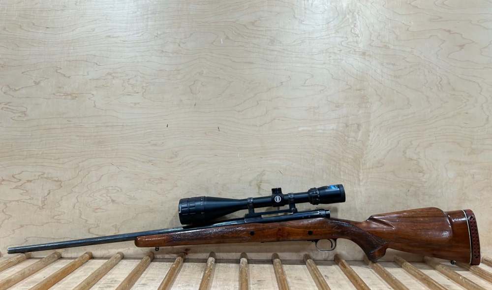WINCHESTER MODEL 70  7MM REM. mag 29947-img-1
