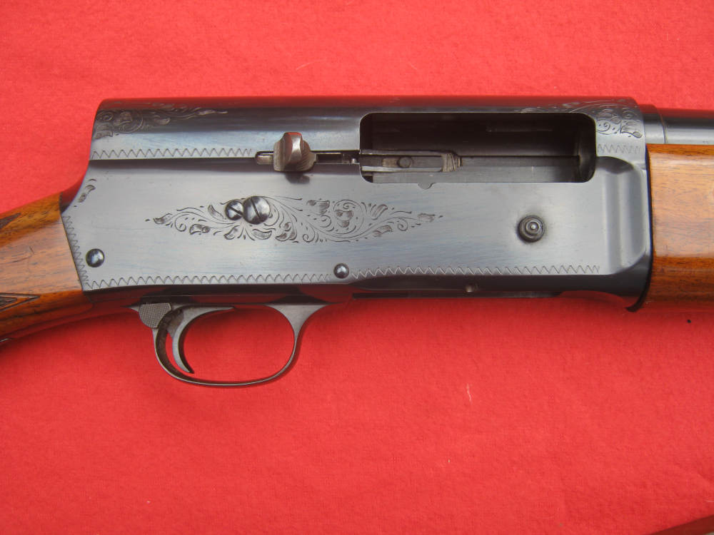 Browning Auto-5 Magnum Semi-Auto Shotgun in 12GA with 24" rifle sight Barr-img-42
