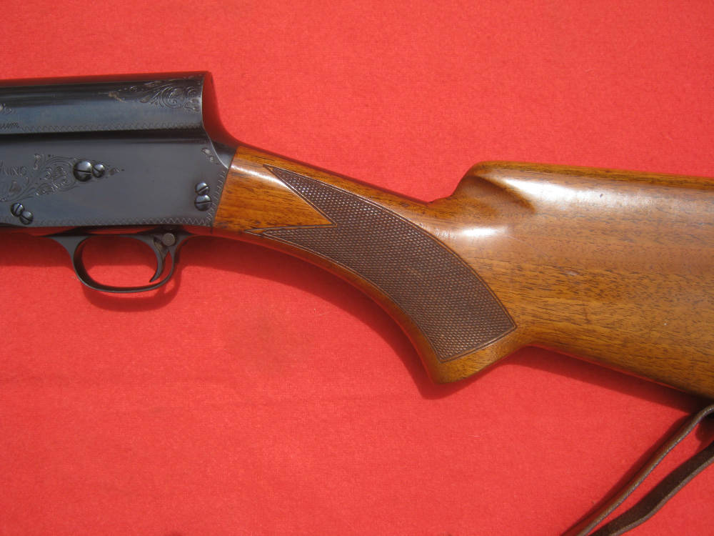 Browning Auto-5 Magnum Semi-Auto Shotgun in 12GA with 24" rifle sight Barr-img-8