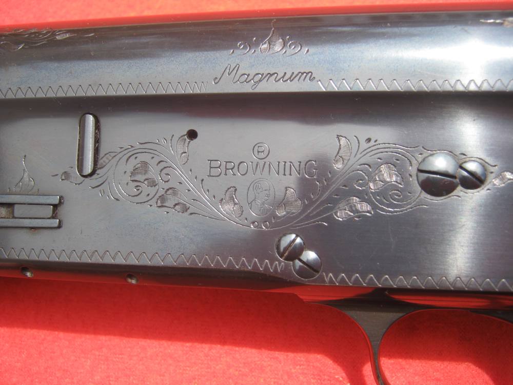 Browning Auto-5 Magnum Semi-Auto Shotgun in 12GA with 24" rifle sight Barr-img-13
