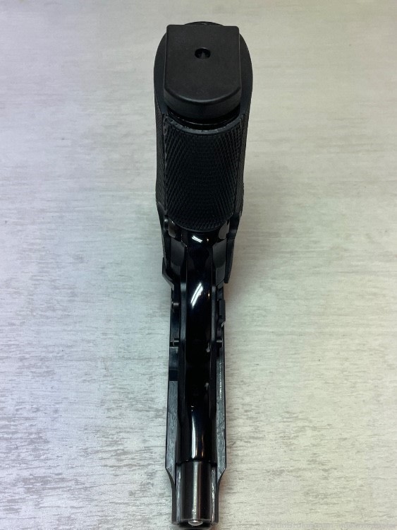 Beretta Model 84 .380 ACP Blued H140-img-5