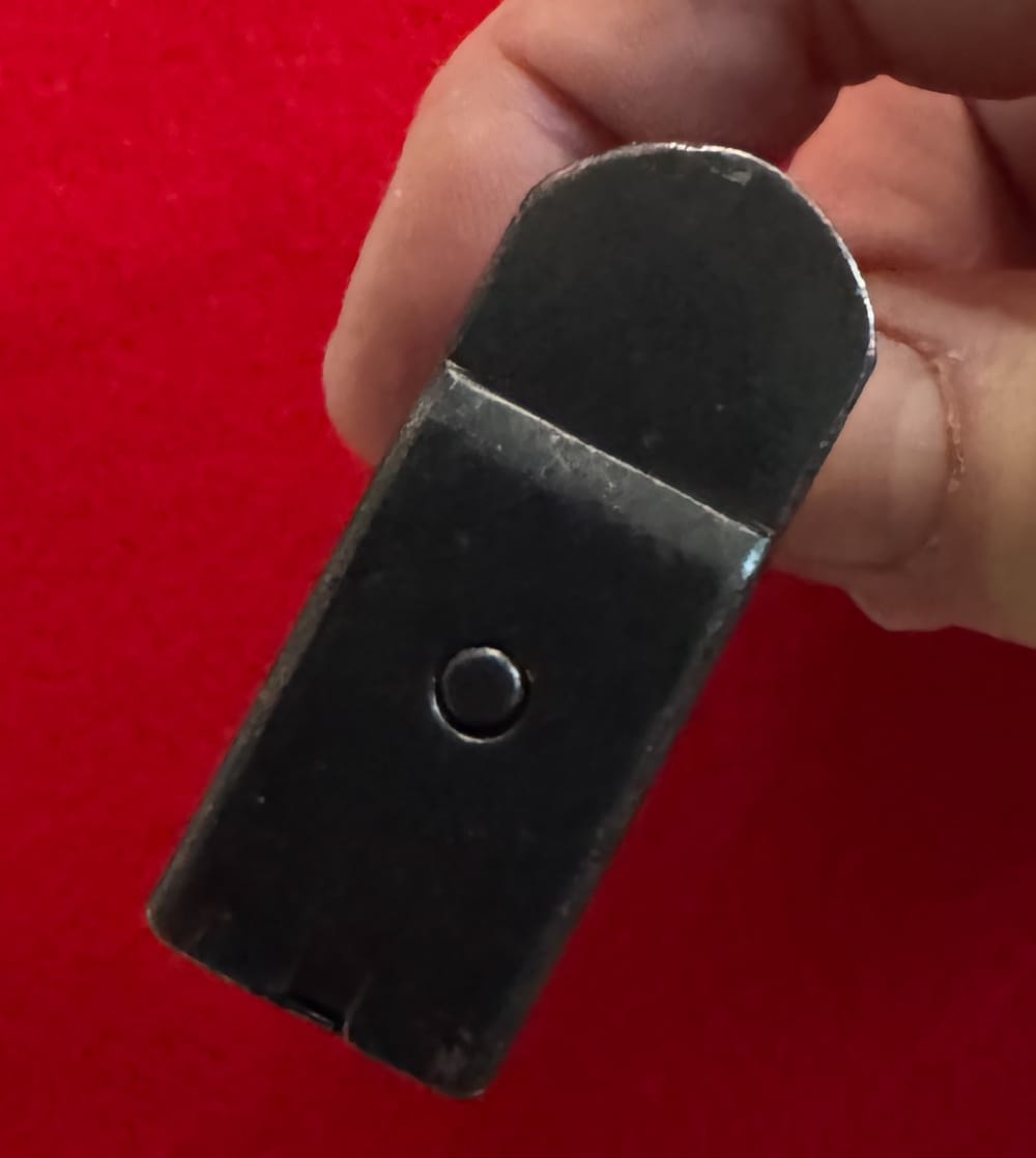Scarce Original WW2 German P.38 Pistol Magazine - Mauser E/135-img-7