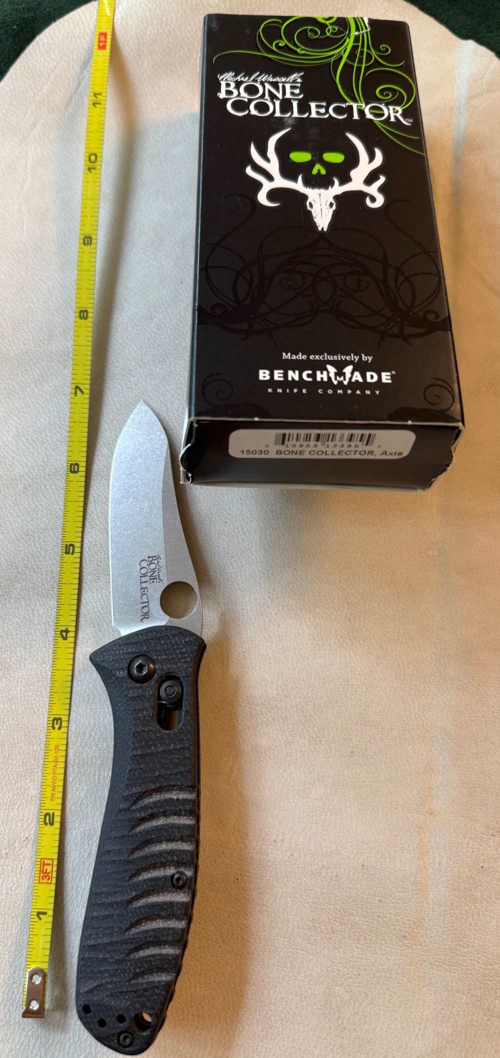 Benchmade Bone Collector, New in Original box.-img-0