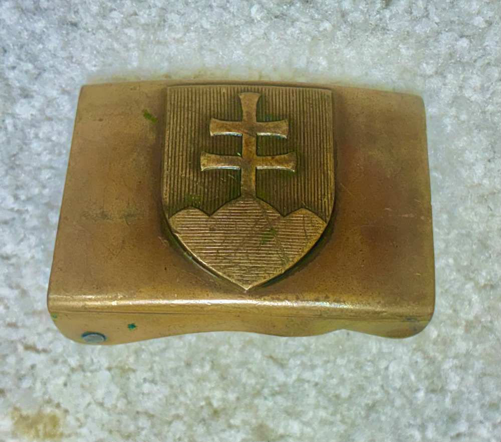 WWII SLOVAK BELT BUCKLE (German type) BRASS, Excellent. -img-1