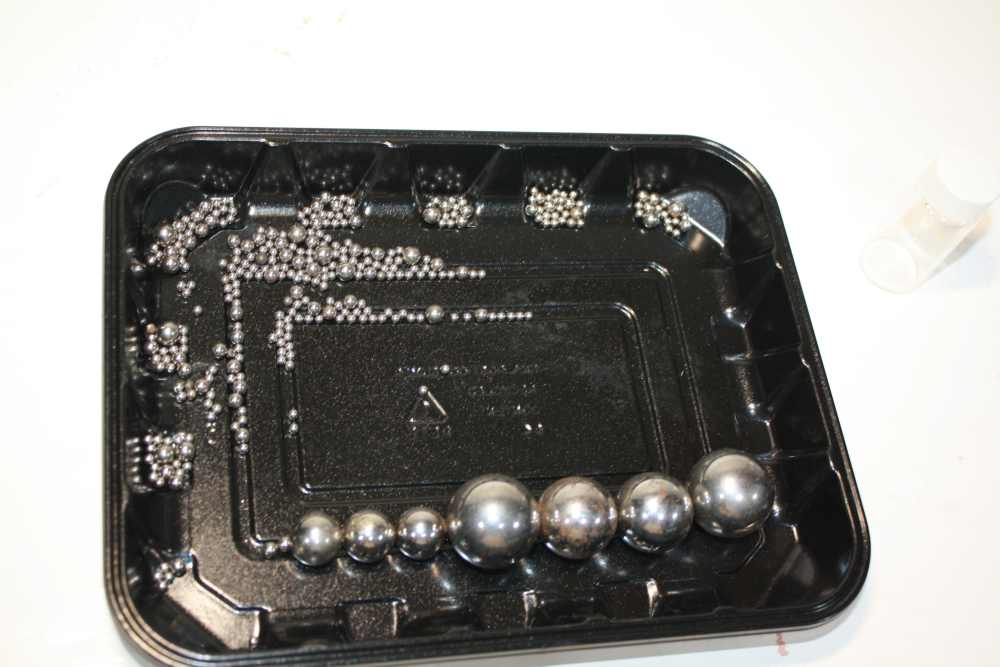 Chrome plated small & large steel balls, various sizes, ONE LOT -img-1