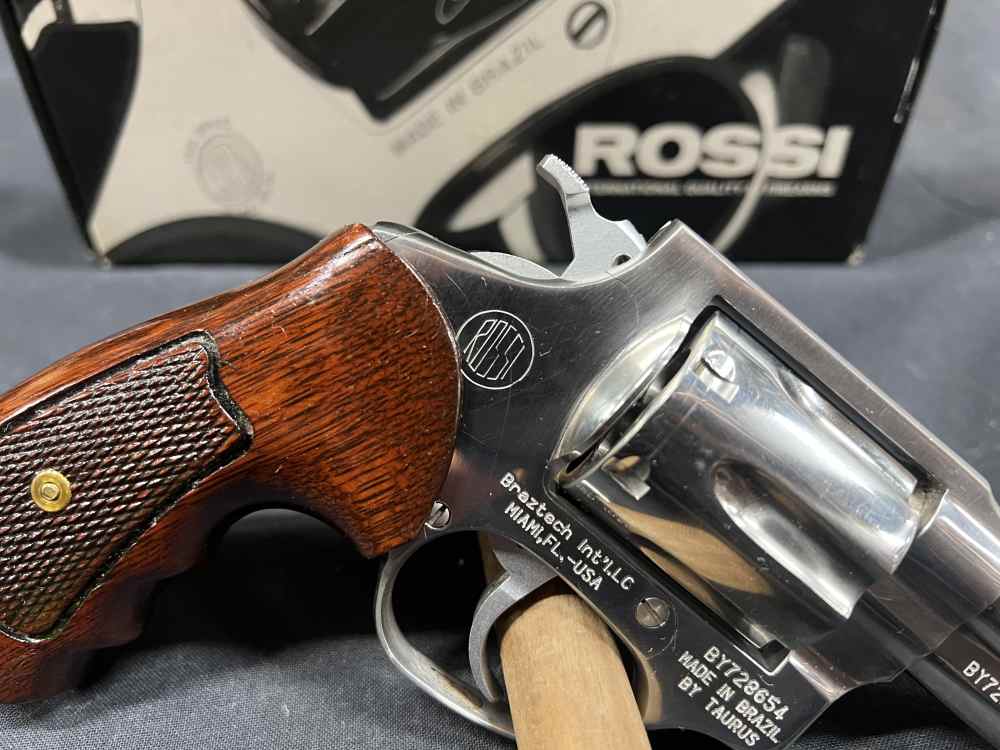 Rossi 462 357 mag revolver 2” stainless w box combat magnum grips-img-2