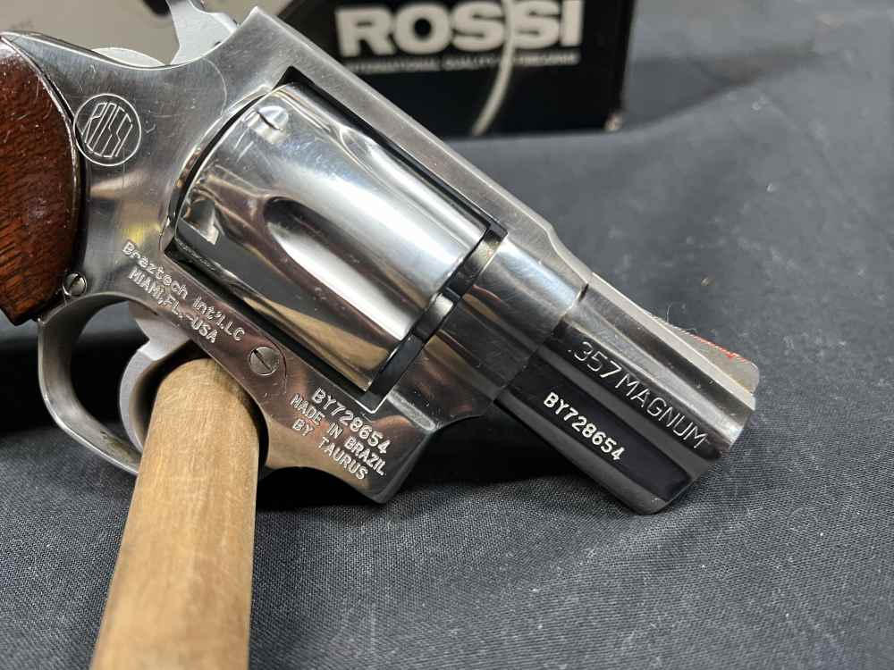 Rossi 462 357 mag revolver 2” stainless w box combat magnum grips-img-3