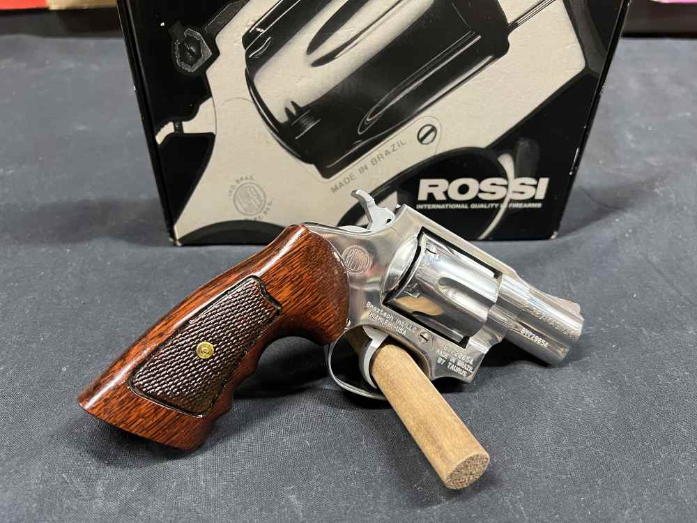 Rossi 462 357 mag revolver 2” stainless w box combat magnum grips-img-0