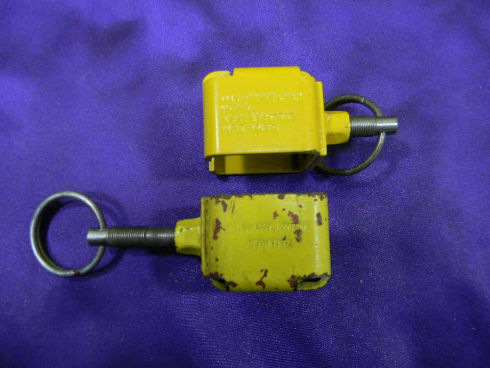  Lot Of 2 US Military M4 Carbine Blank Fire Device-img-0