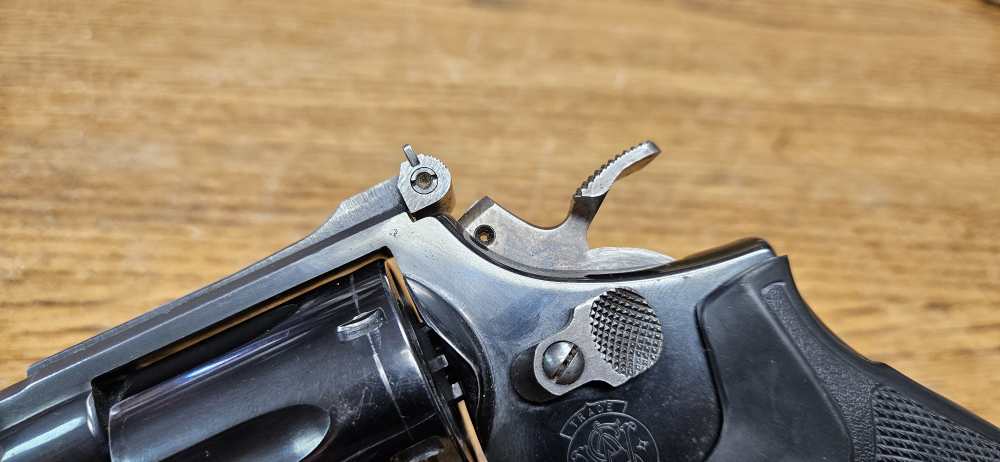 Smith & Wesson 19-5, 357 mag-img-12