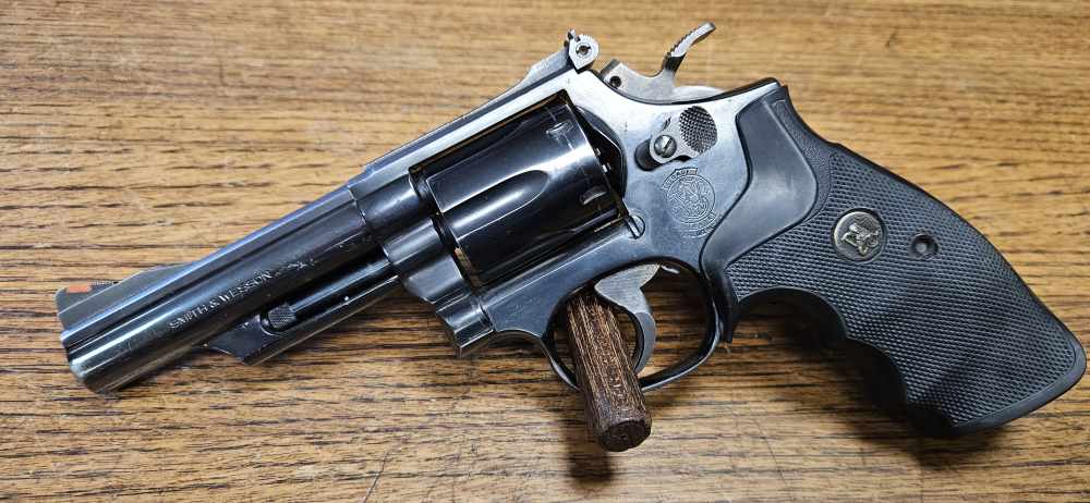 Smith & Wesson 19-5, 357 mag-img-0