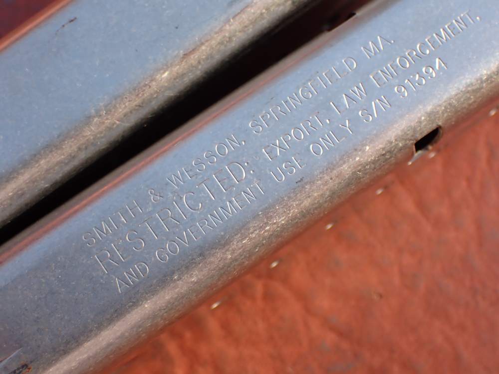 (2 TOTAL) SMITH & WESSON 5906 SS 9MM FACTORY 15RD MAGAZINE L.E. MARKED -img-10