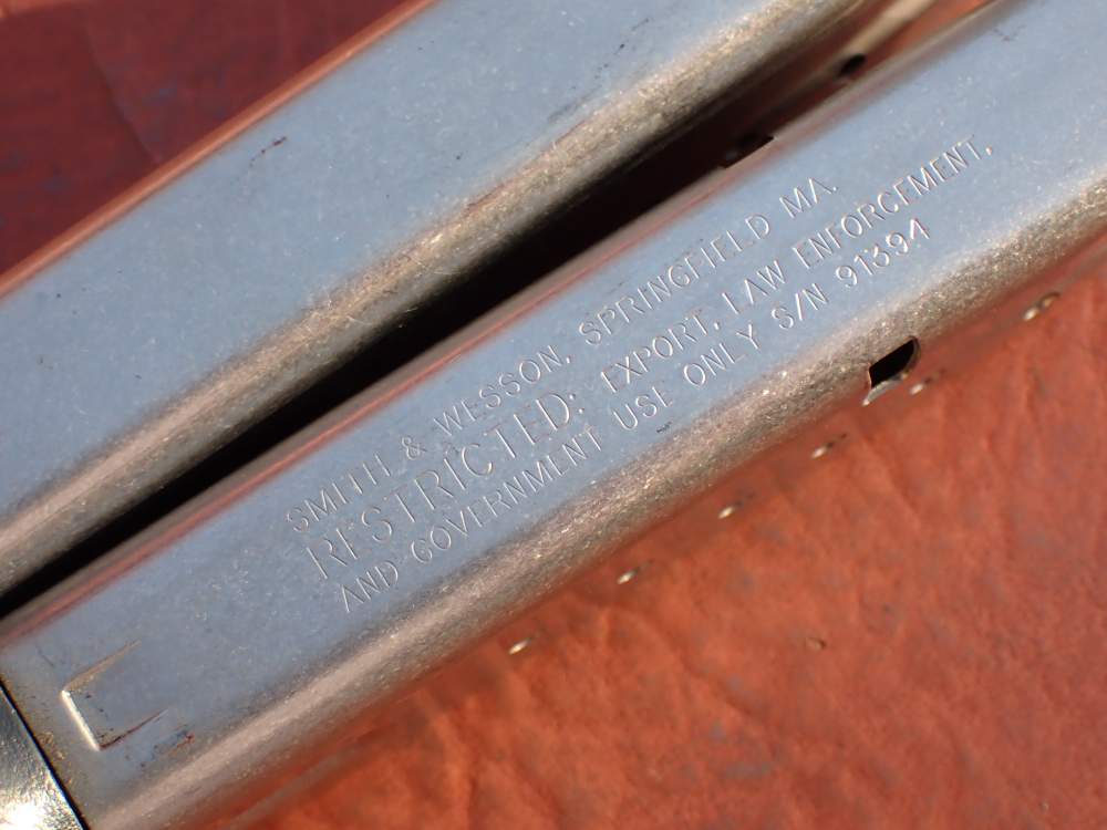 (2 TOTAL) SMITH & WESSON 5906 SS 9MM FACTORY 15RD MAGAZINE L.E. MARKED -img-9