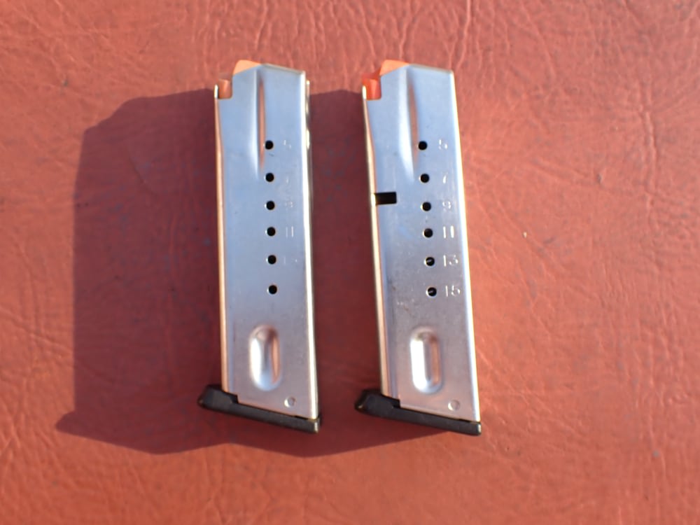 (2 TOTAL) SMITH & WESSON 5906 SS 9MM FACTORY 15RD MAGAZINE L.E. MARKED -img-0