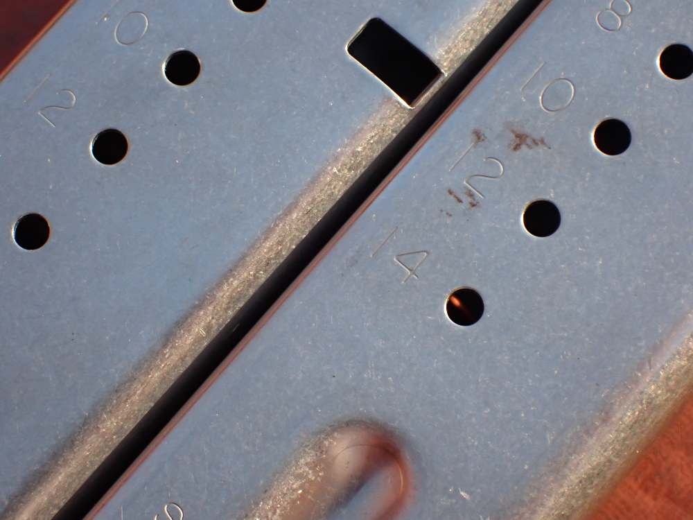 (2 TOTAL) SMITH & WESSON 5906 SS 9MM FACTORY 15RD MAGAZINE L.E. MARKED -img-29