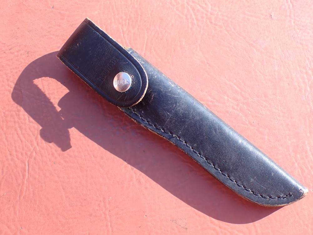 BUCK MODEL 102 WOODSMAN KNIFE WITH BUCK SHEATH MADE FROM 1971-1985-img-33