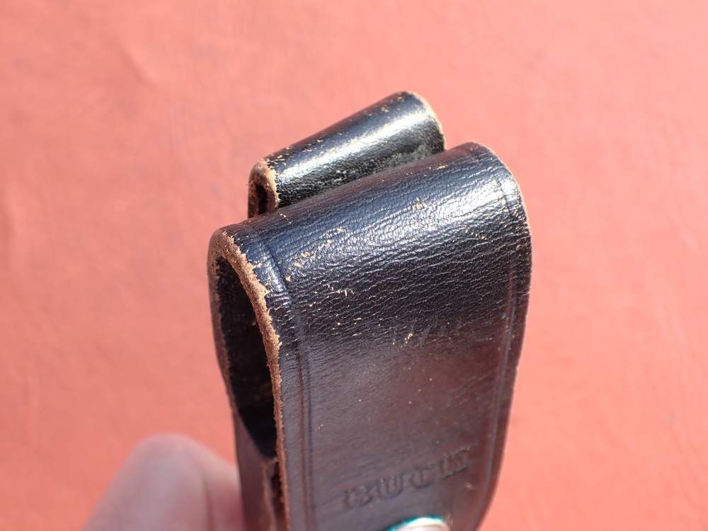 BUCK MODEL 102 WOODSMAN KNIFE WITH BUCK SHEATH MADE FROM 1971-1985-img-38