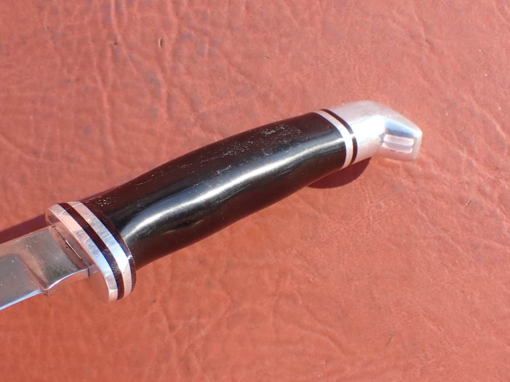 BUCK MODEL 102 WOODSMAN KNIFE WITH BUCK SHEATH MADE FROM 1971-1985-img-8