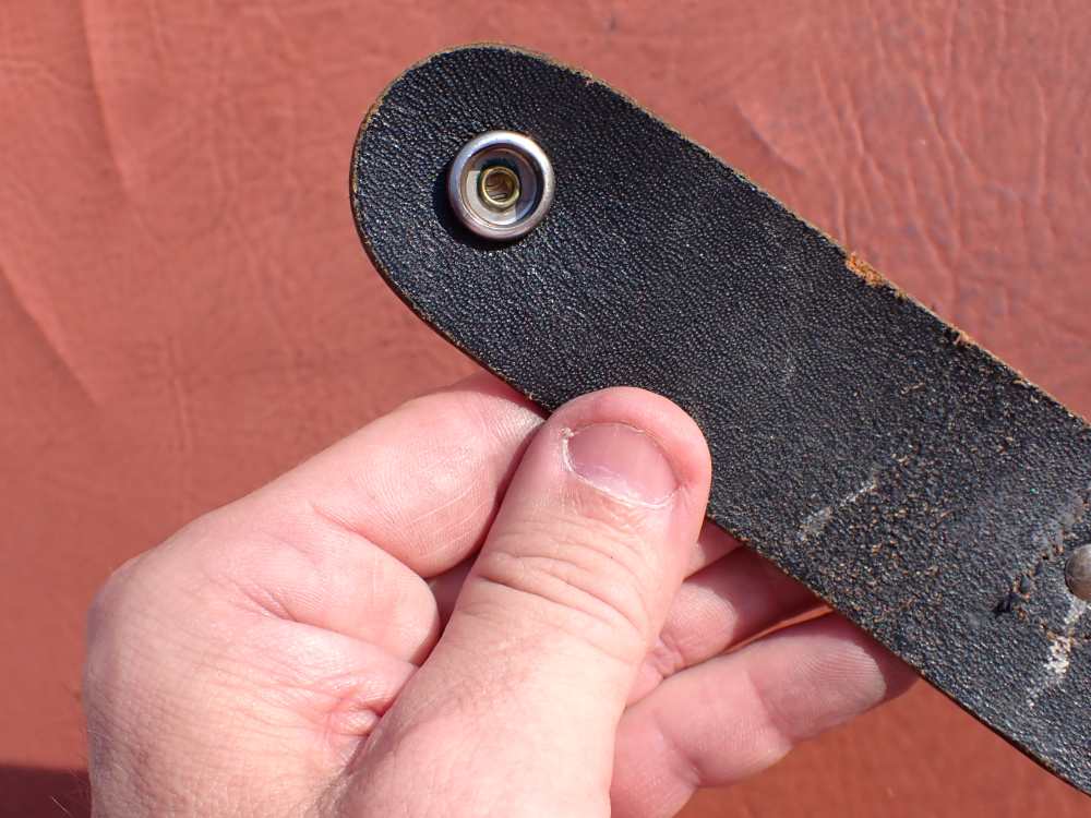 BUCK MODEL 102 WOODSMAN KNIFE WITH BUCK SHEATH MADE FROM 1971-1985-img-40