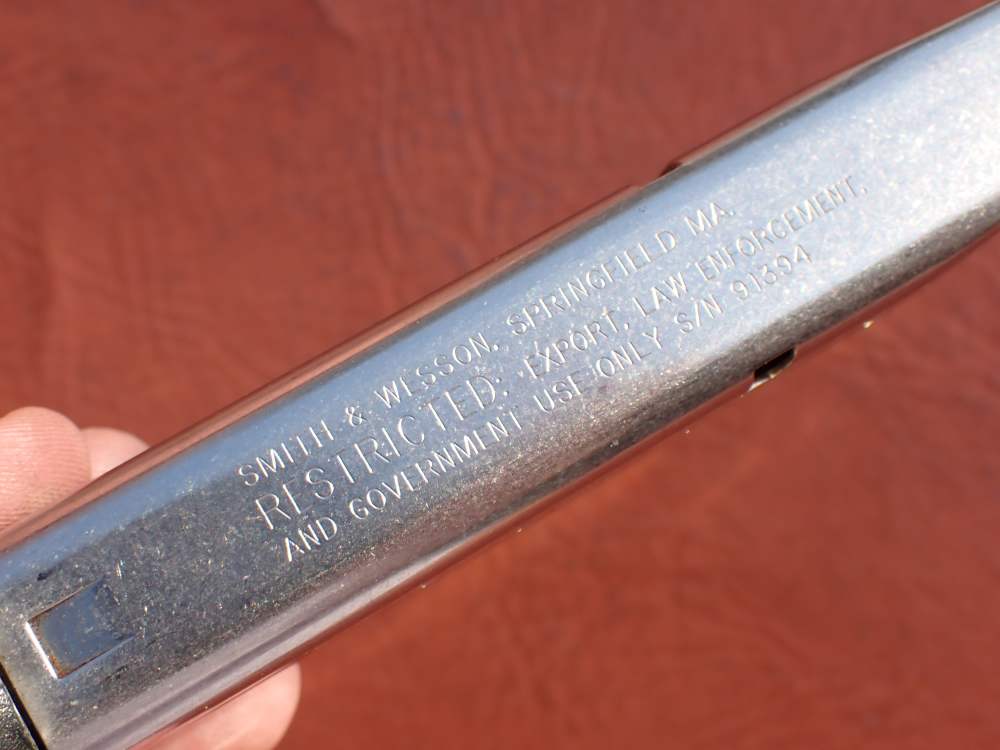 (2 TOTAL) SMITH & WESSON MODEL 5906 SS 9MM FACTORY 15RD MAGAZINE L.E MARKED-img-22