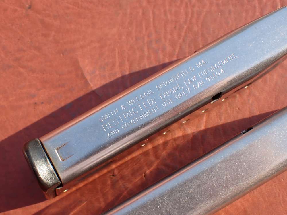 (2 TOTAL) SMITH & WESSON MODEL 5906 SS 9MM FACTORY 15RD MAGAZINE L.E MARKED-img-8