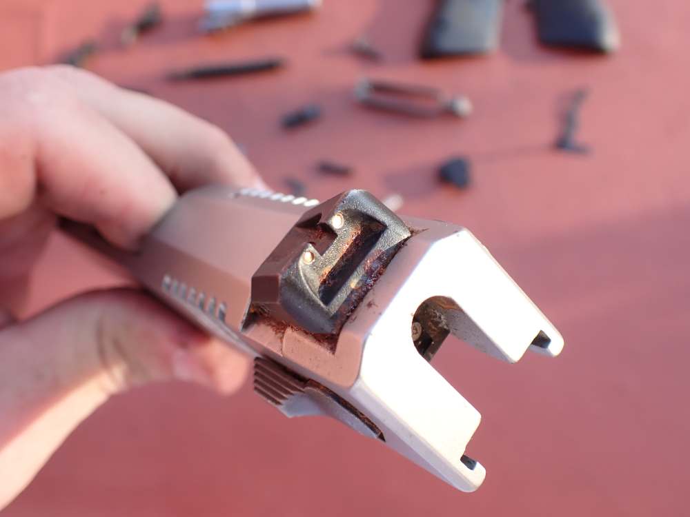 SMITH & WESSON MODEL CS40 CHIEFS SPECIAL STAINLESS 40S&W FACTORY PISTOL KIT-img-47