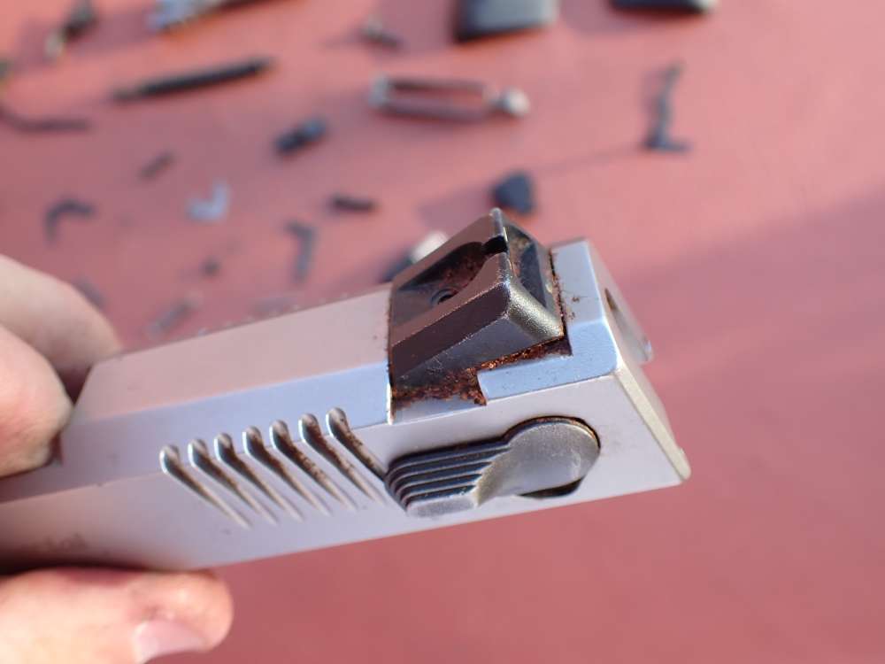 SMITH & WESSON MODEL CS40 CHIEFS SPECIAL STAINLESS 40S&W FACTORY PISTOL KIT-img-46