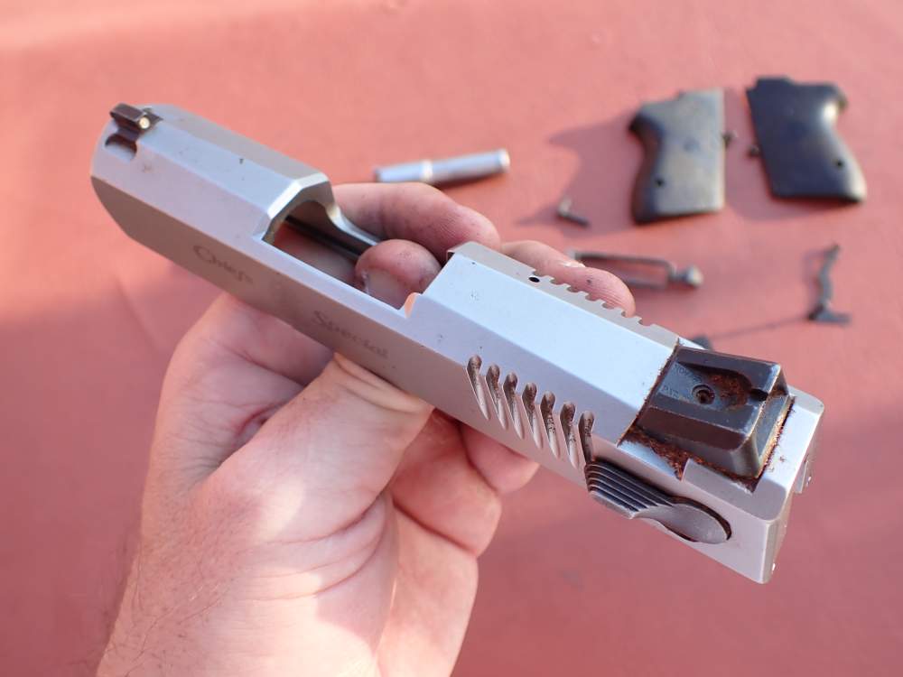 SMITH & WESSON MODEL CS40 CHIEFS SPECIAL STAINLESS 40S&W FACTORY PISTOL KIT-img-26
