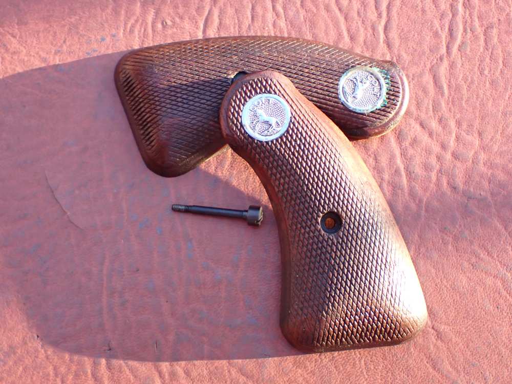 COLT DETECTIVE SPECIAL FACTORY REVOLVER ORIGINAL LONG ROUND BUTT GRIPS-img-10