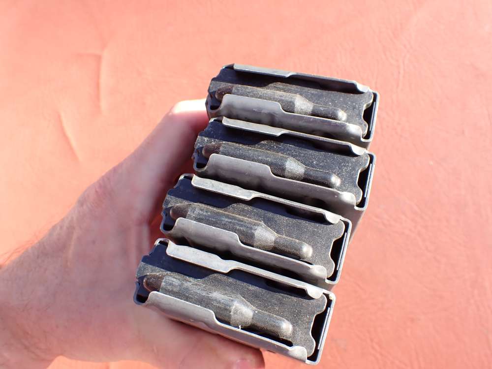 (4 TOTAL) COLT AR-15 M16 FACTORY 5.56MM .223 REM ORIGINAL 20 ROUND MAGAZINE-img-5