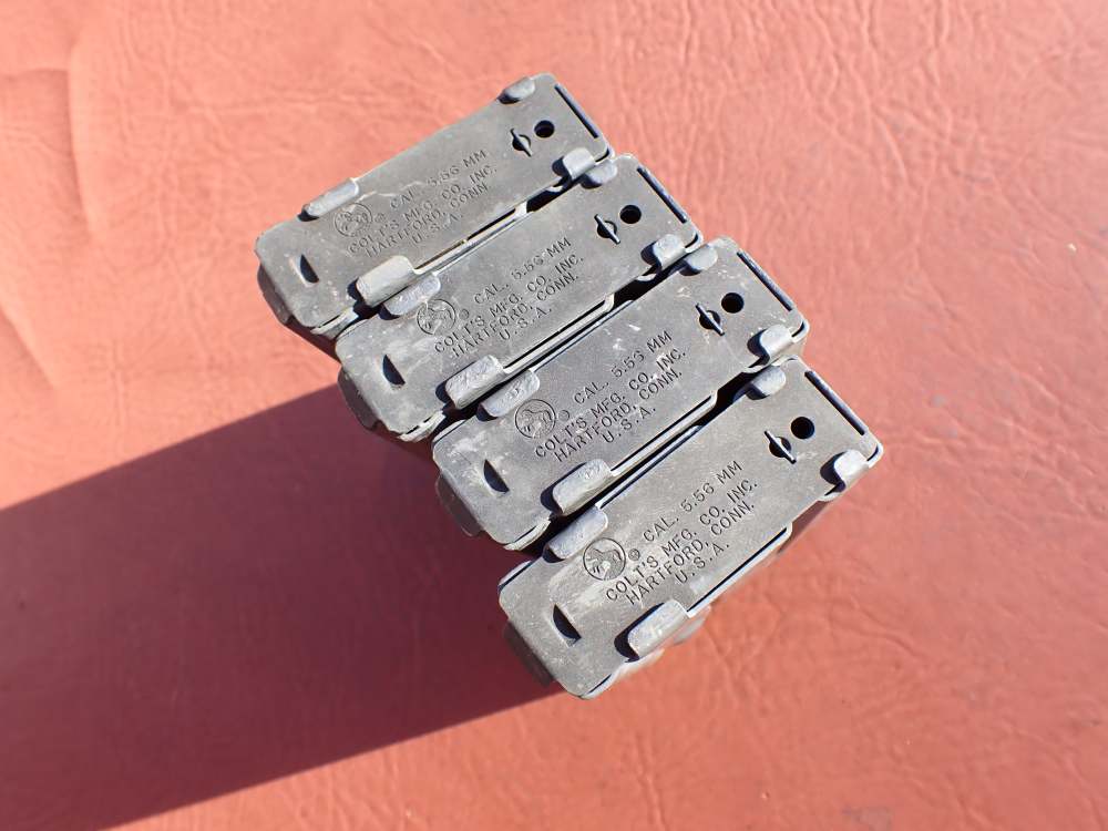 (4 TOTAL) COLT AR-15 M16 FACTORY 5.56MM .223 REM ORIGINAL 20 ROUND MAGAZINE-img-11